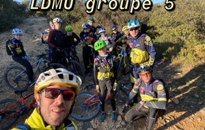 Quand le groupe 5 fait sa vidéo !