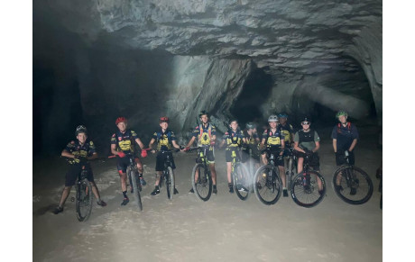 Le groupe 8 fait du tourisme à Bollène