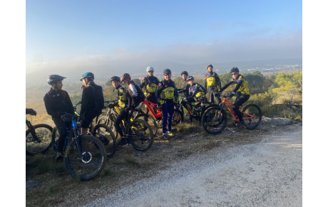 Le groupe 7 se fait plaisir à la Rando de Chusclan 